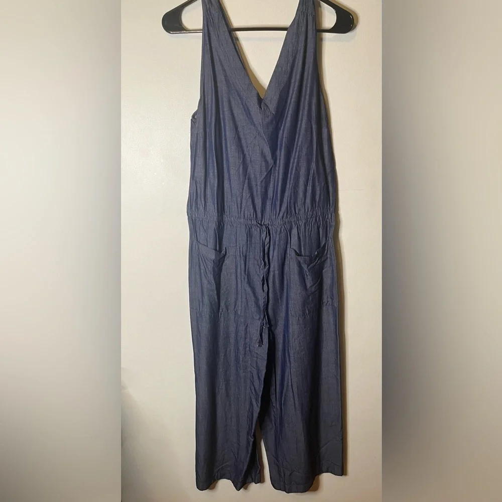 Old Navy Utility Jumpsuit size Medium - Picture 4 of 9